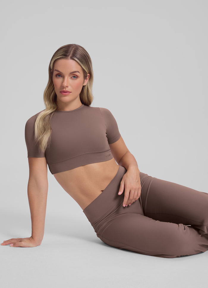 Ultrasculpt Crew Neckline Backless Removable Bra Cups Seamless Crop Top