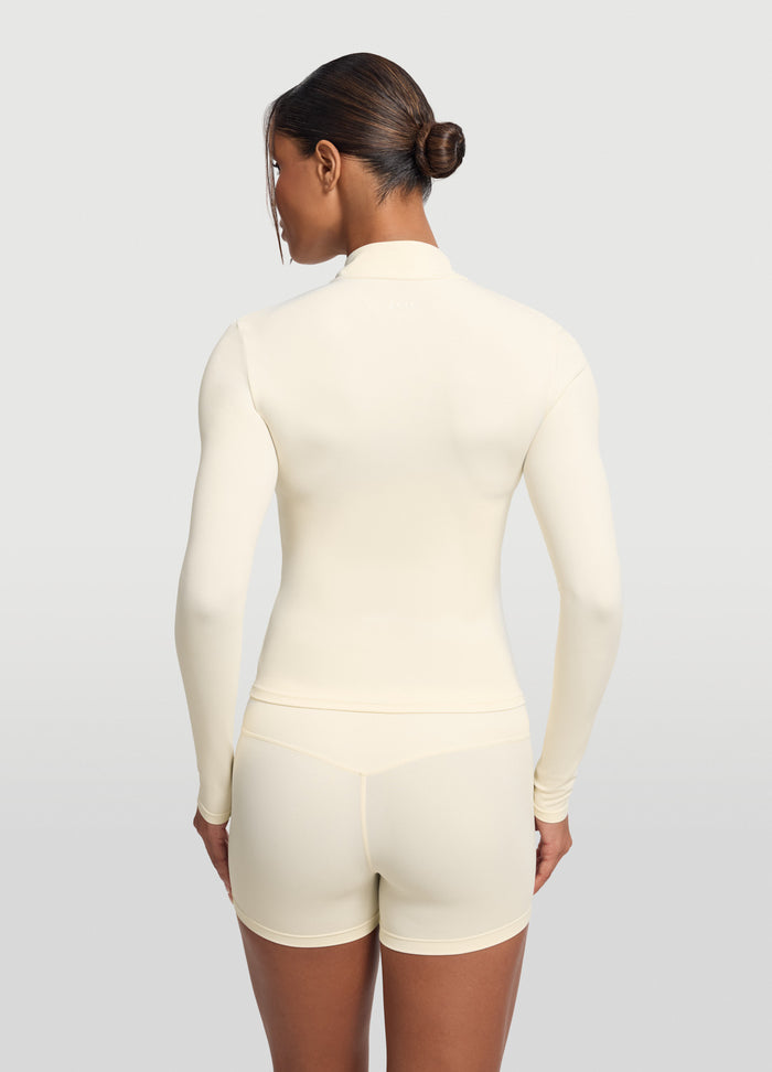 Sleek Zip-Up Long Sleeve Jacket