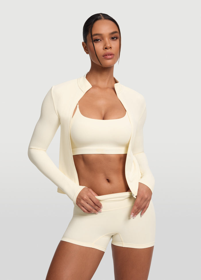 Sleek Zip-Up Long Sleeve Jacket