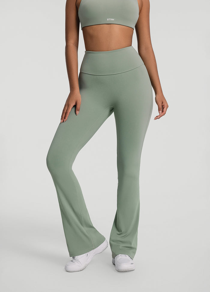 Ruched Flared Leggings