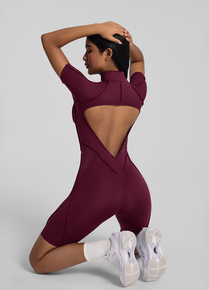 بدلة Catsuit القصيرة الأنيقة 