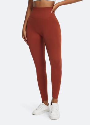
                V-Back Scrunch Leggings
              