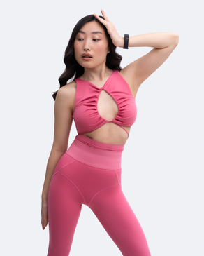
                Sexy top abierto al frente
              