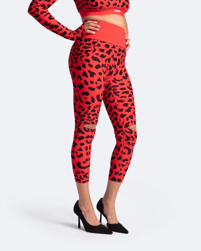 Hochgeschnittene Leggings mit Knieschlitzen