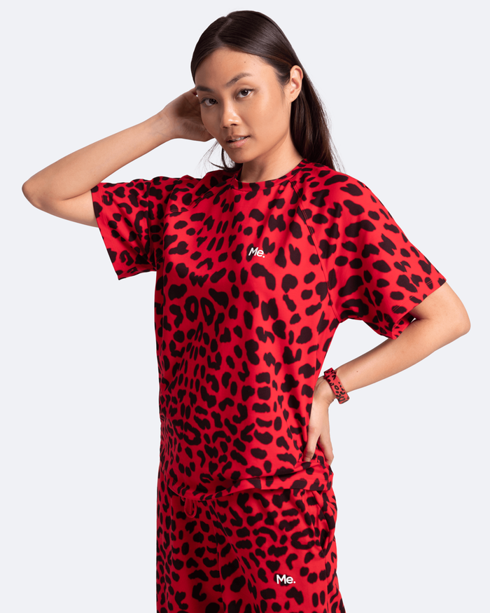 Wallendes T-Shirt